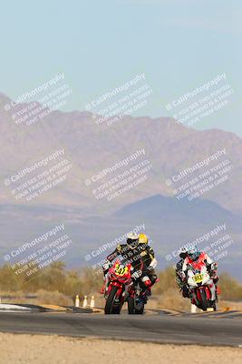 media/Feb-08-2025-CVMA (Sat) [[fcc6d2831a]]/Race 11-Amateur Supersport Open/